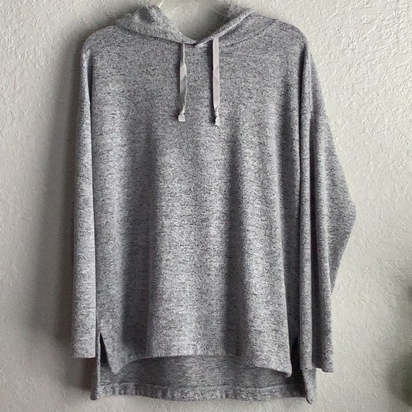 Max & Mia Tops - Max & Mia women’s top